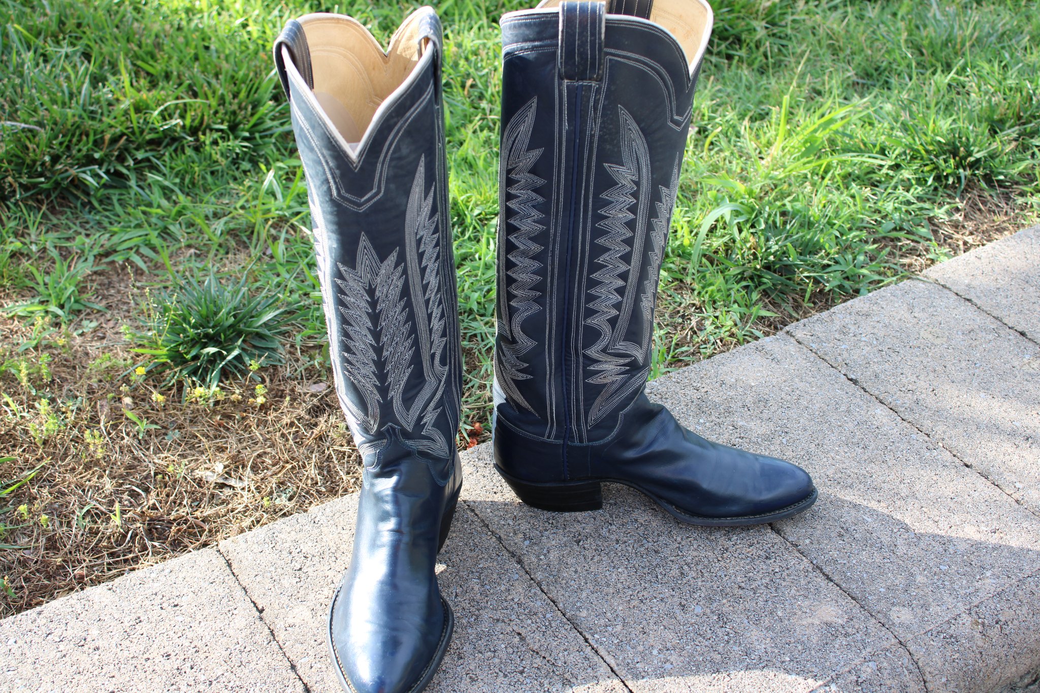 M.L. Leddy Leddy's Women's Navy 6.5 B