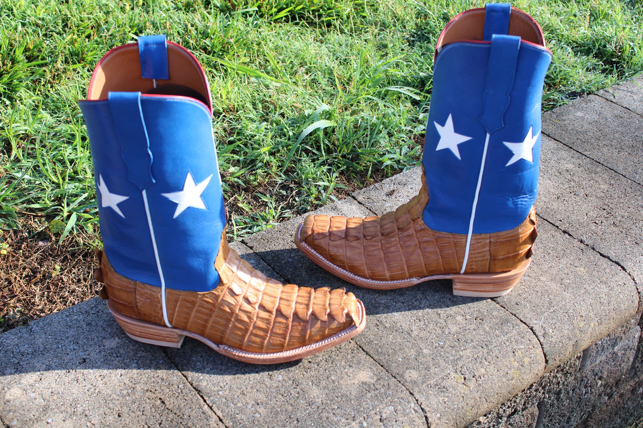 Santana's 13 Santana's Texas Gators