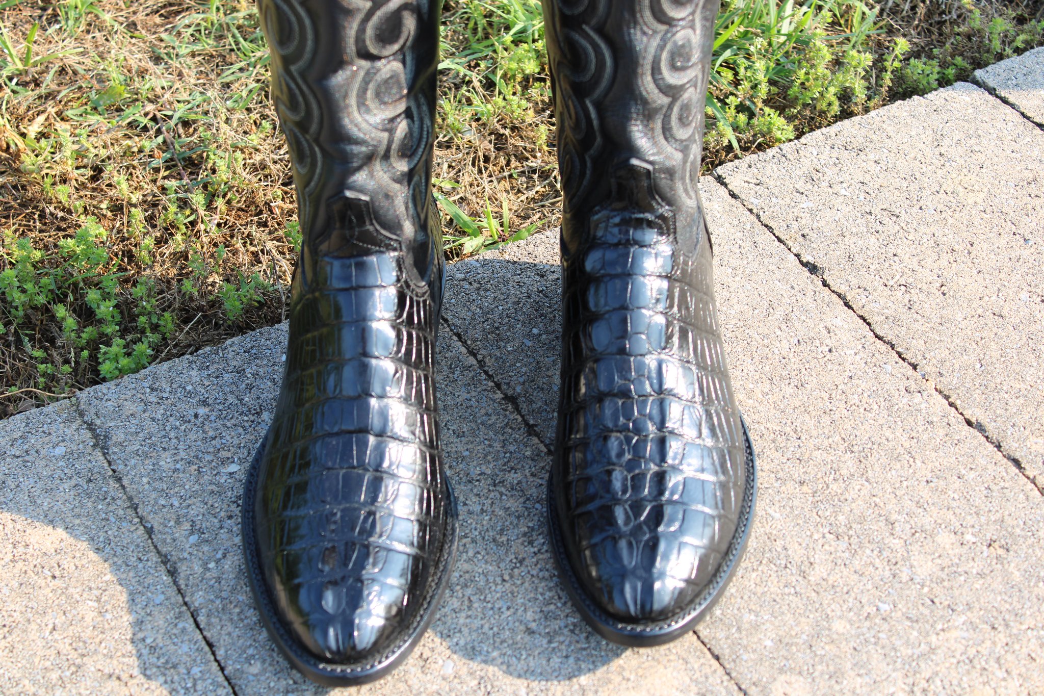 Unknown Black Gator Tails 9.5 D