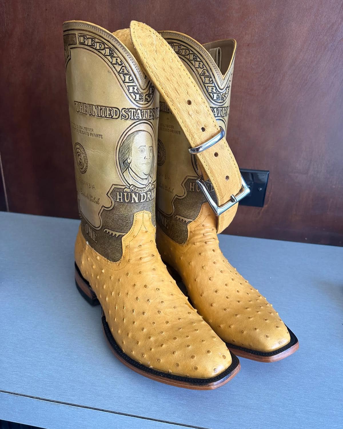 Ostrich Full Quill cut 1